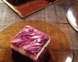 Gambar langkah 21 resipi Red Velvet Cheese Brownies (RVCB).