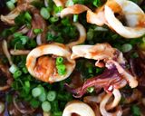 Gambar langkah 5 resipi Cumi Saus Padang.