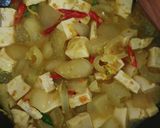 Foto langkah ke 6 dari resep Kikil Tahu Bumbu Kuning.