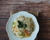 Foto langkah ke 4 dari resep Bihun Goreng Putih.