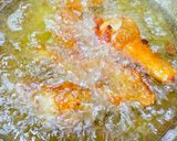 Foto langkah ke 6 dari resep Ayam Goreng Bawang Putih.