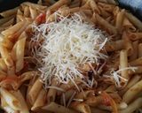 Foto del paso 5 de la receta: Macarrones con tomate, pimiento y huevo