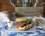 Foto del paso 2 de la receta: Bocadillo fácil para picnic