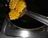 A picture of step 5 of Peanut Fritters.