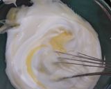 Foto langkah ke 5 dari resep Choco Vanilla Castella Cake.