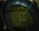 Foto langkah ke 4 dari resep #Kembang goyang bunga lotus#.