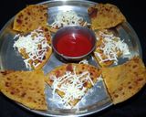 ચીઝ આલુ પરાઠા(Cheese Aloo Paratha Recipe In Gujarati) રેસીપી સ્ટેપ8ફોટો