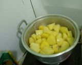 Foto langkah ke 1 dari resep Stik kentang keju.