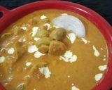 A picture of step 4 of Matar mushroom masala.