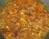 A picture of step 4 of Mint chicken masala.