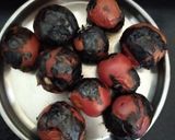 A picture of step 2 of Tomato bharta.