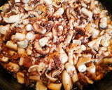 Foto del paso 1 de la receta: Pica pica de pulpo con patatas fritas
