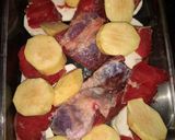 Foto del paso 1 de la receta: Fuente de carne+ verduras 🥔🍠🍈