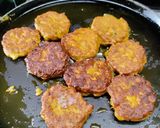 A picture of step 4 of Pumpkin Flowers Vada.