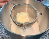 Foto langkah ke 2 dari resep Donat Kentang Lembut dan Empuk (pake Mixer).