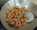 Foto langkah ke 4 dari resep Salted Egg Chicken.
