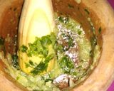 Foto del paso 1 de la receta: Guacamole Frankenstein