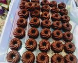 Foto langkah ke 7 dari resep (1). Brownies mini cuma 1 telur.