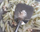 Foto langkah ke 3 dari resep Tumis Timun.