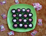 Foto langkah ke 2 dari resep Coklat yupi isi kacang.