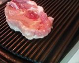 Foto del paso 4 de la receta: Sándwich de bondiola de cerdo a la plancha 🐖(⁠灬⁠º⁠‿⁠º⁠灬⁠)🥕