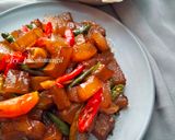 Foto langkah ke 5 dari resep Oseng Kikil.