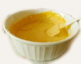 A picture of step 4 of Mango Cream Cheese Cake.