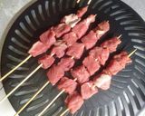 Foto langkah ke 2 dari resep Sate Sapi Teflon Empuk simple dan Endeussss.