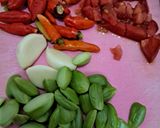 Foto langkah ke 1 dari resep Sambal Geprek Pete.