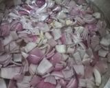 A picture of step 1 of Mix Veg in White Gravy.