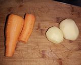 Foto del paso 2 de la receta: Cuarto de pollo deshuesado con zanahoria y papas