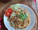 Foto langkah ke 10 dari resep Mie Goreng Magelangan Istimewa.