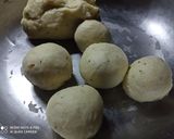 A picture of step 1 of Aloo ka SAMOSA.