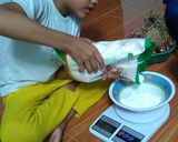 Foto langkah ke 1 dari resep Roti Sosis Keju.