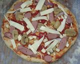 A picture of step 4 of My homemade pizza 1😍.