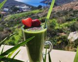 Φωτογραφία βήματος 2 της συνταγής "Smoothie με σπανάκι, φράουλες και μπανάνα!" 🥬🍓🍌