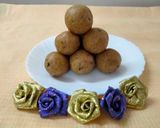 A picture of step 4 of Sattu blueberry nutty Laddu.