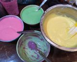 Foto langkah ke 5 dari resep Bolkus pelangi putih telur.