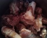 Foto langkah ke 1 dari resep Sop Kaki Sapi Gurih.