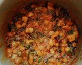 A picture of step 3 of Aloo spinach curry.