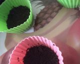 A picture of step 3 of Oreo pudding cake.