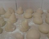 A picture of step 4 of Soft layered chapati.