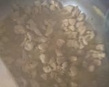 Foto del paso 2 de la receta: Revuelto tibio de zapallitos con pollo 🥔🥕