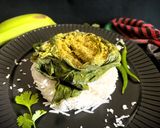 A picture of step 6 of Lau Patay Kacha Kolar Paturi (Raw Banana steam cooked in Bottle Gourd Leaves - Bong style).