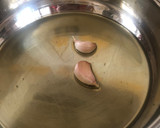 Foto del paso 2 de la receta: Conejo al ajillo