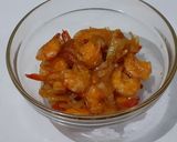 Foto langkah ke 6 dari resep Udang goreng mentega.