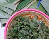 Foto langkah ke 3 dari resep Pepes teri basah kemangi enak.