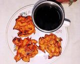 A picture of step 9 of Onion Fritters|পেয়াঁজি|Kolkata Street-food|কলকাতার রাস্তার খাবার.