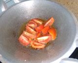 Foto langkah ke 4 dari resep Sambal pecel lele ala dapurkinkin.