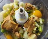 Foto del paso 1 de la receta: Budín Saludable de Avena con Frutas Frescas